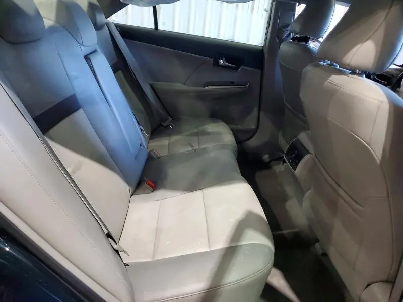 2012 TOYOTA CAMRY XLE  