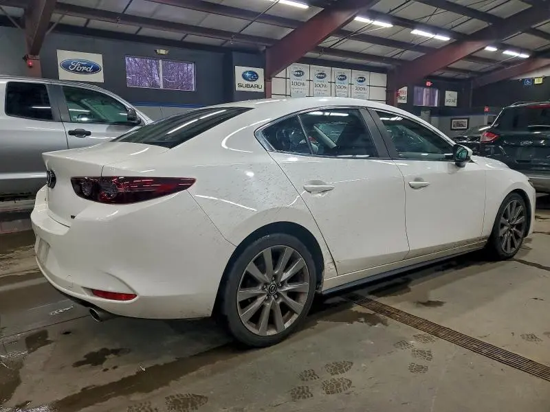 2021 MAZDA 3 SELECT  