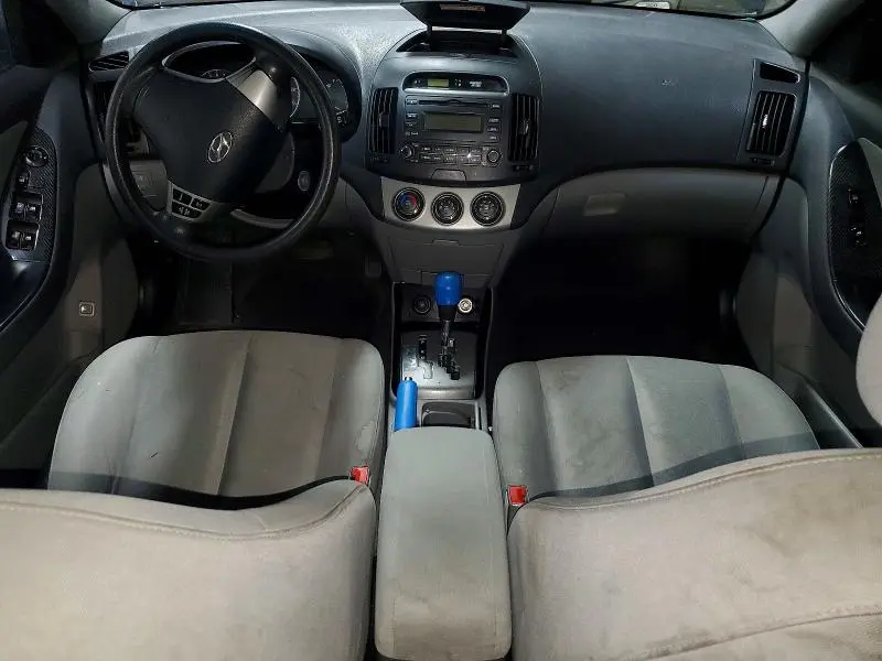 2010 HYUNDAI ELANTRA GLS  