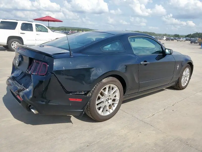 2013 FORD MUSTANG   
