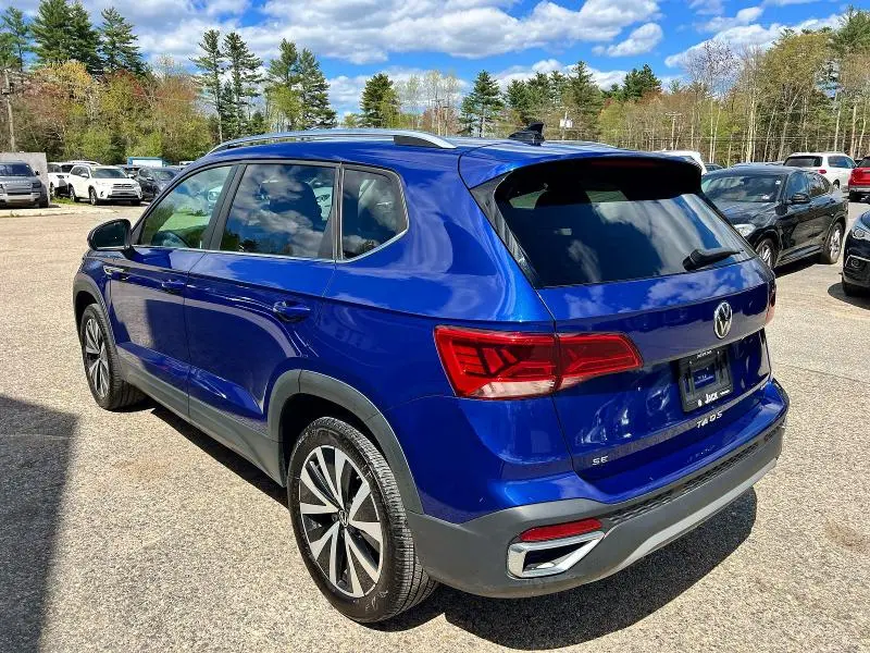 2022 VOLKSWAGEN TAOS SE  