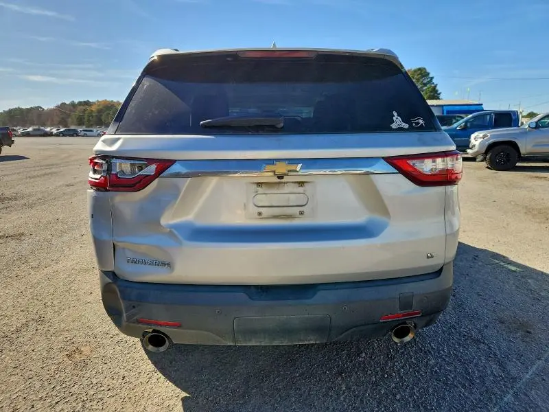2019 CHEVROLET TRAVERSE LT  