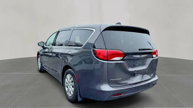 2019 CHRYSLER PACIFICA L  