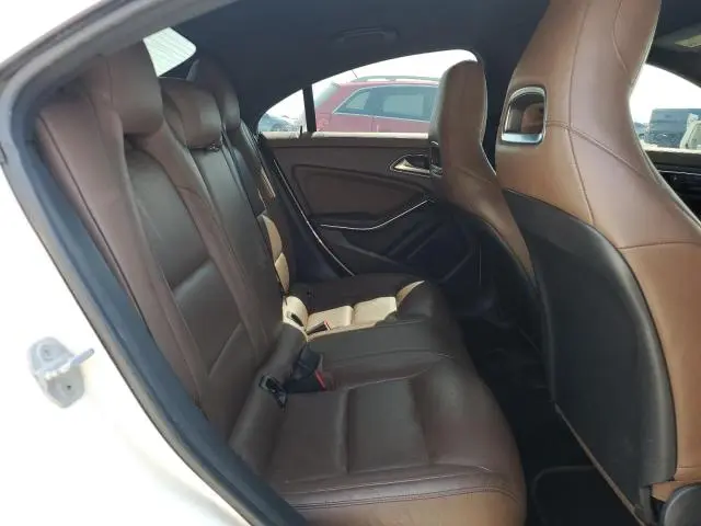 2014 MERCEDES-BENZ CLA 250 4MATIC  