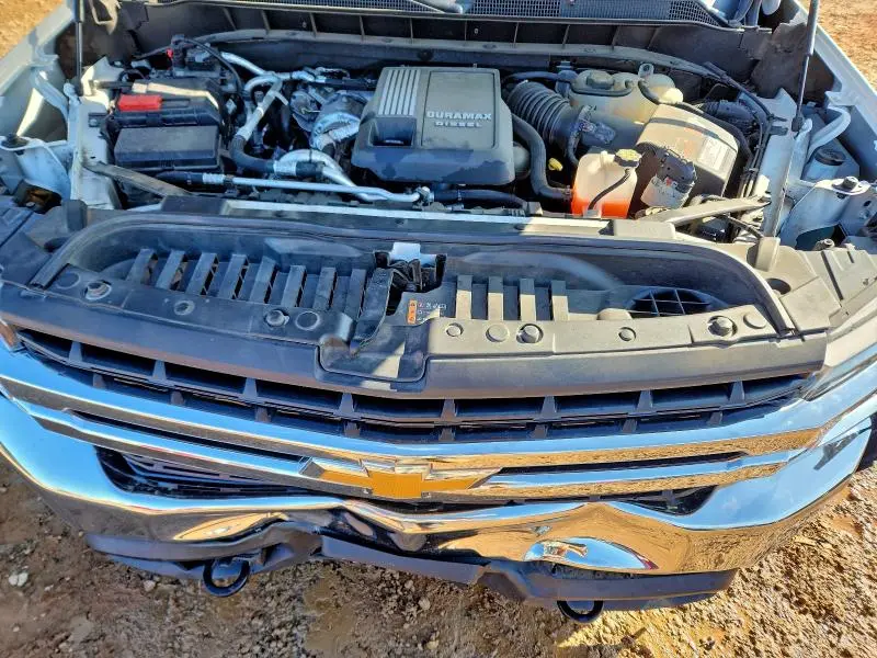 2021 CHEVROLET SILVERADO K1500 LT  