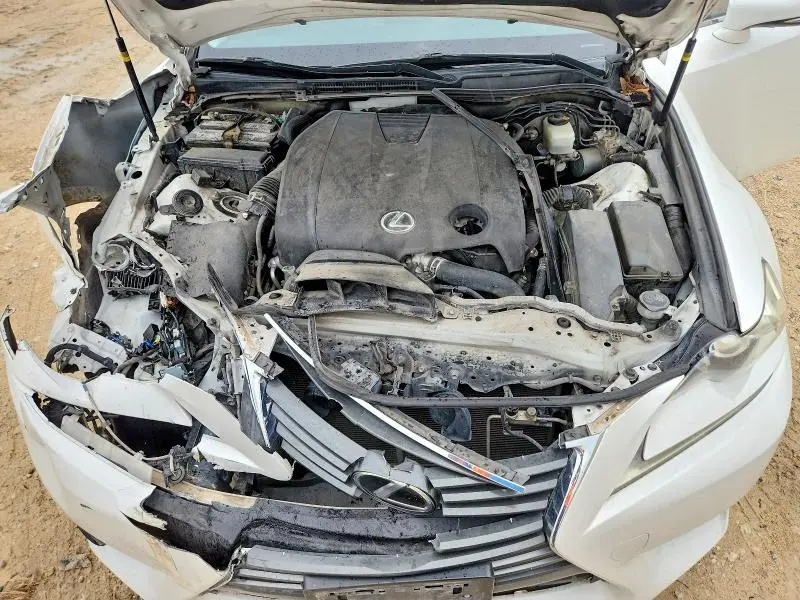 2015 LEXUS IS 250  