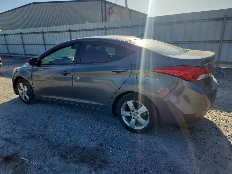 2013 HYUNDAI ELANTRA GLS  
