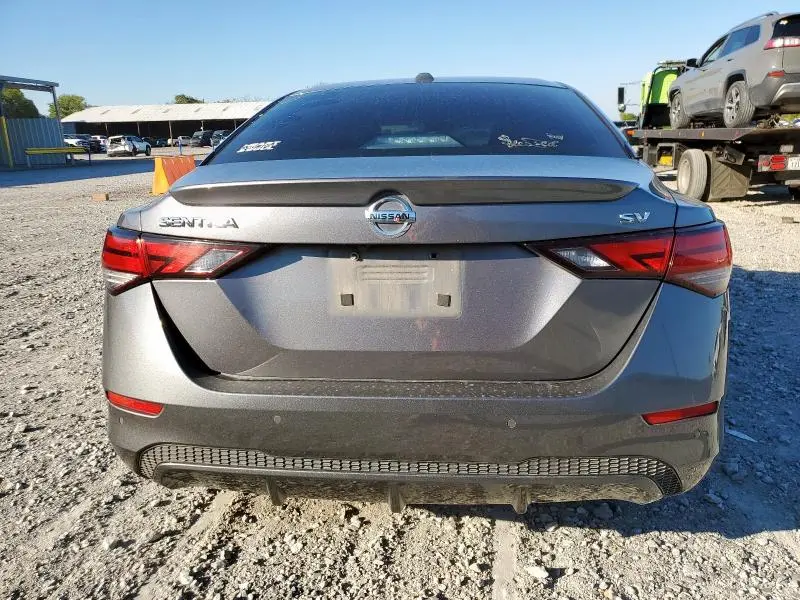 2022 NISSAN SENTRA SV  