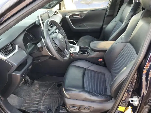 2019 TOYOTA RAV4 XSE  