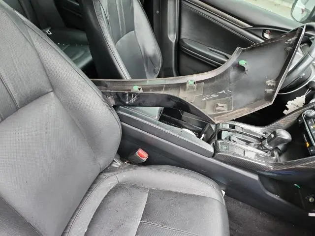 2019 HONDA CIVIC SPORT TOURING  