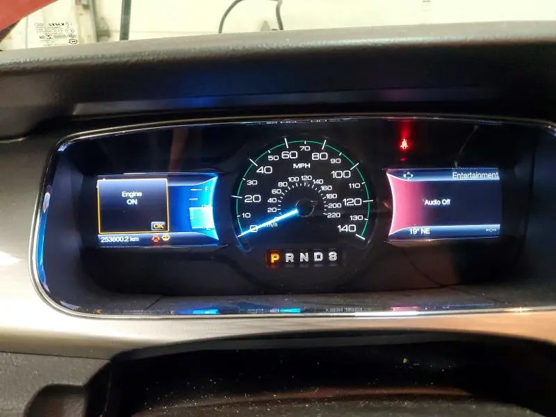 2014 FORD TAURUS SEL  