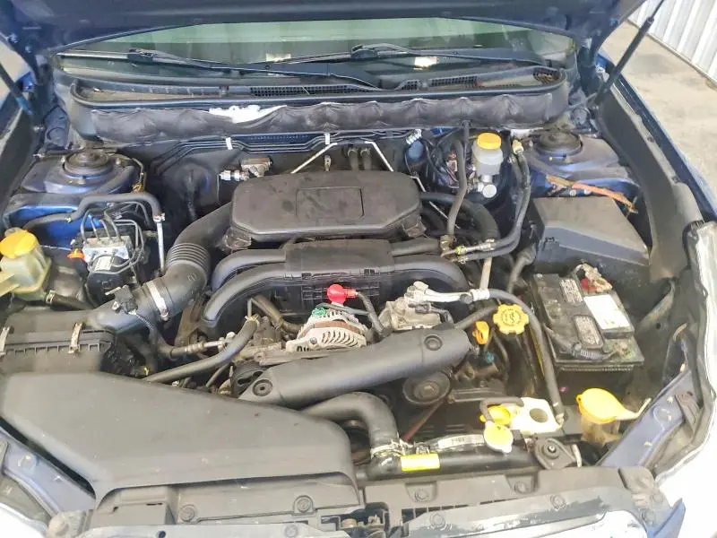 2010 SUBARU OUTBACK 2.5I PREMIUM  