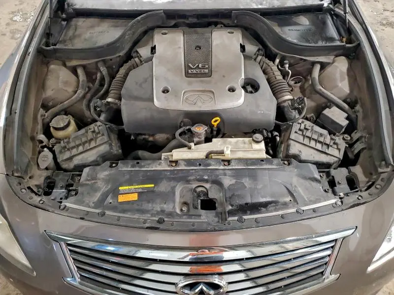 2011 INFINITI G37   
