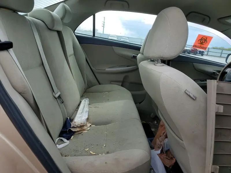 2013 TOYOTA COROLLA   