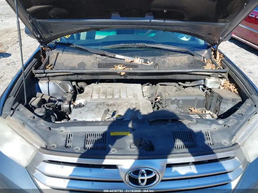 2012 TOYOTA HIGHLANDER BASE V6