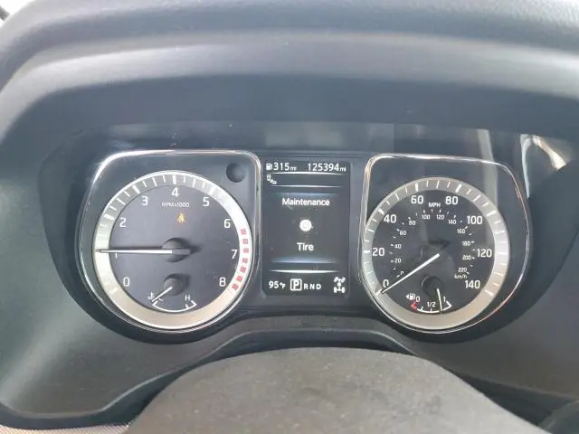 2018 NISSAN TITAN XD SV  