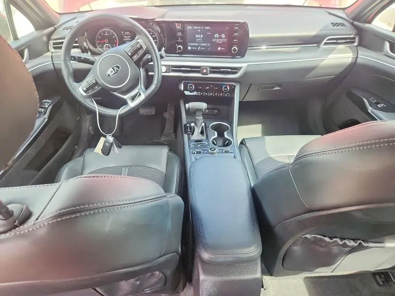 2021 KIA K5 GT LINE  
