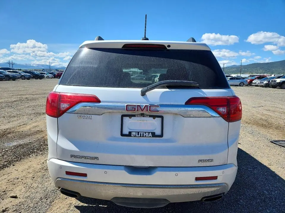 2017 GMC ACADIA DENALI  