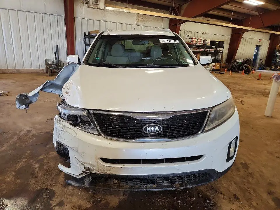 2015 KIA SORENTO LX  