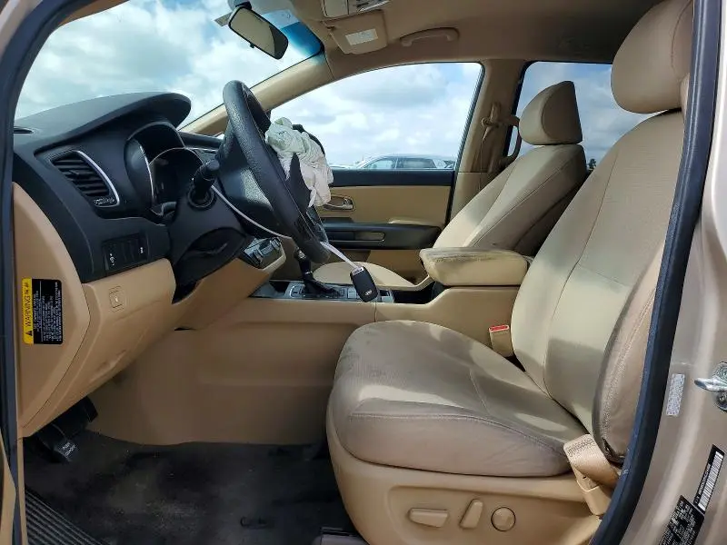 2017 KIA SEDONA LX  