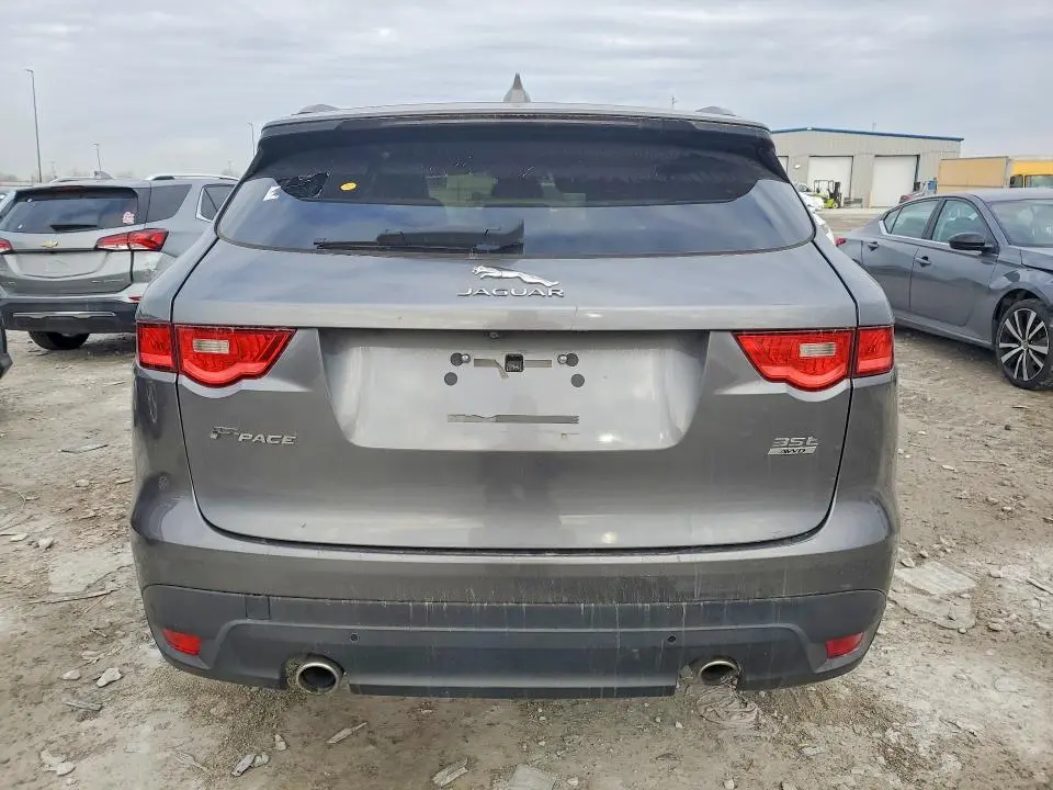 2017 JAGUAR F-PACE PREMIUM  