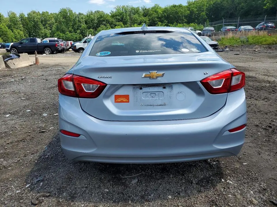 2018 CHEVROLET CRUZE LT  