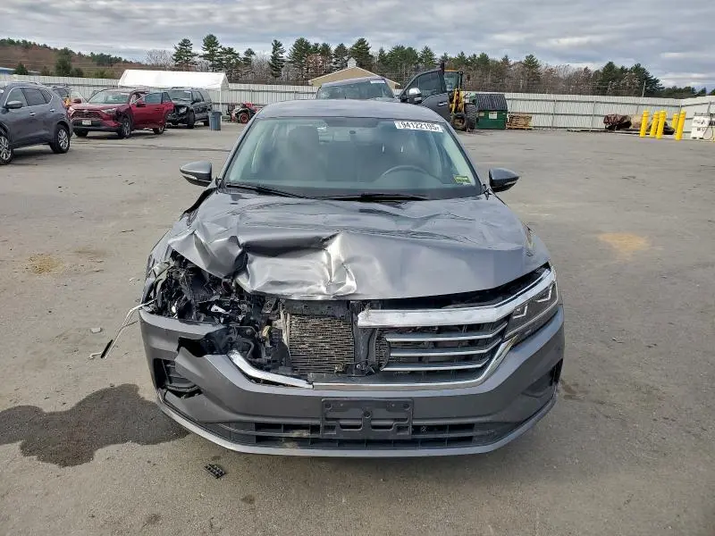 2021 VOLKSWAGEN PASSAT S  