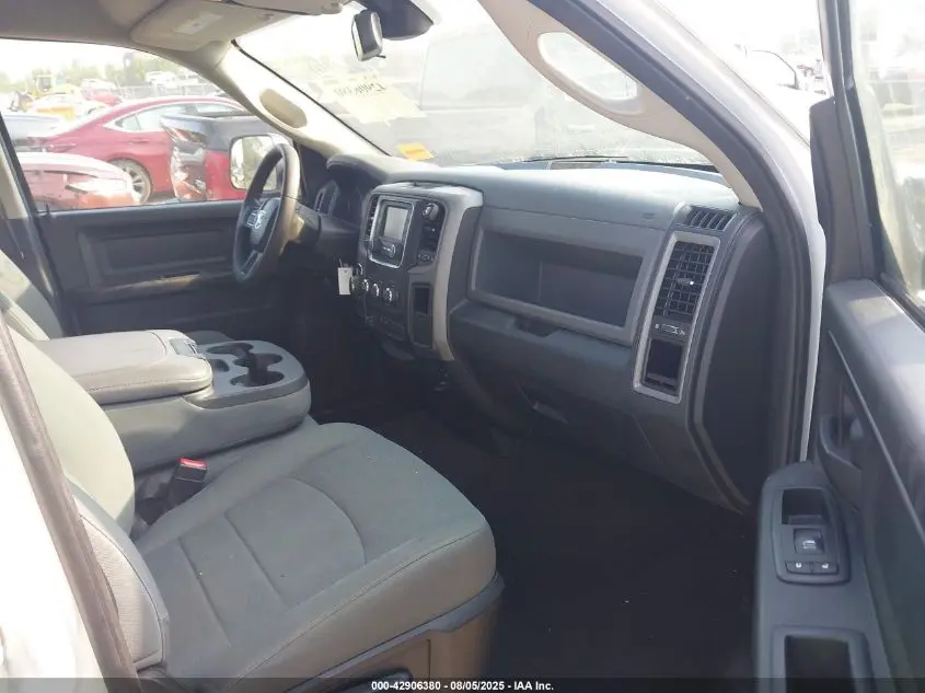 2016 RAM 1500 EXPRESS