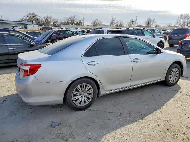 2014 TOYOTA CAMRY L  