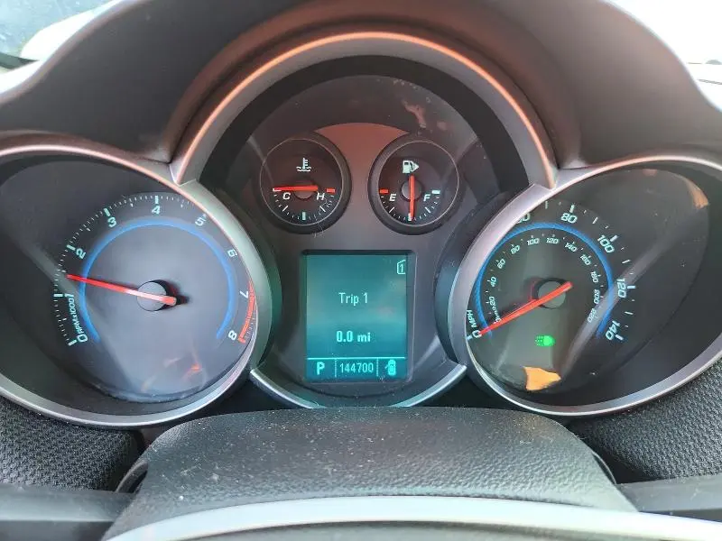 2011 CHEVROLET CRUZE LT  