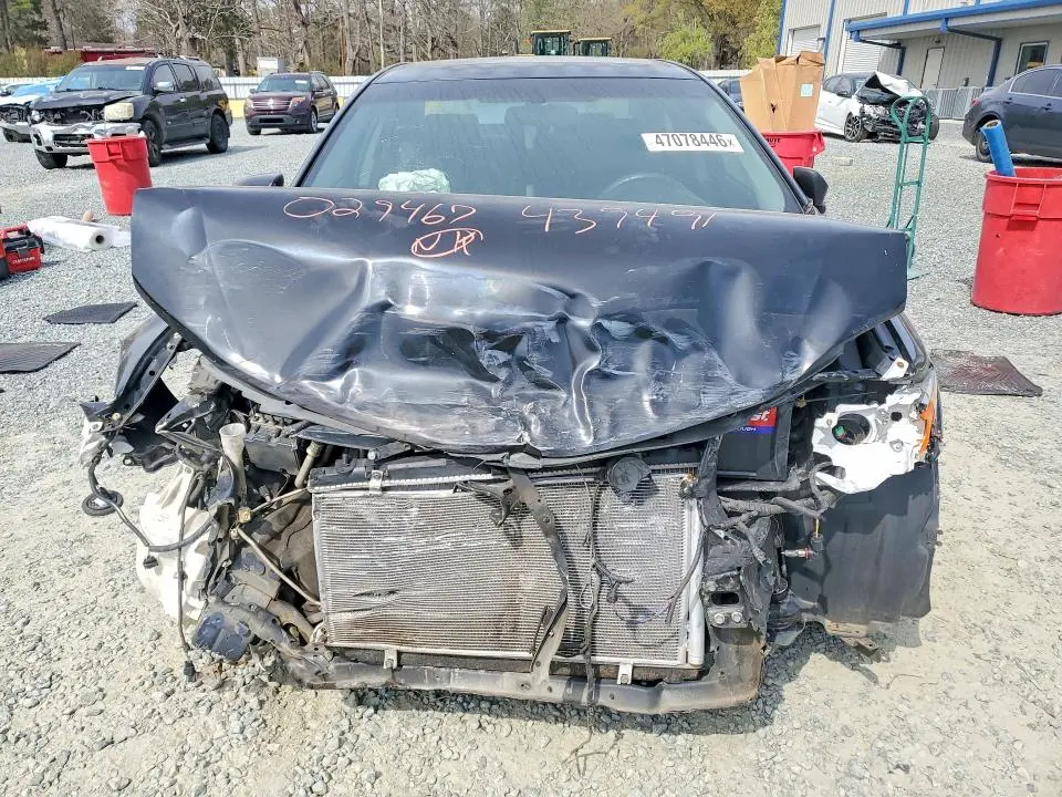 2012 TOYOTA CAMRY SE  