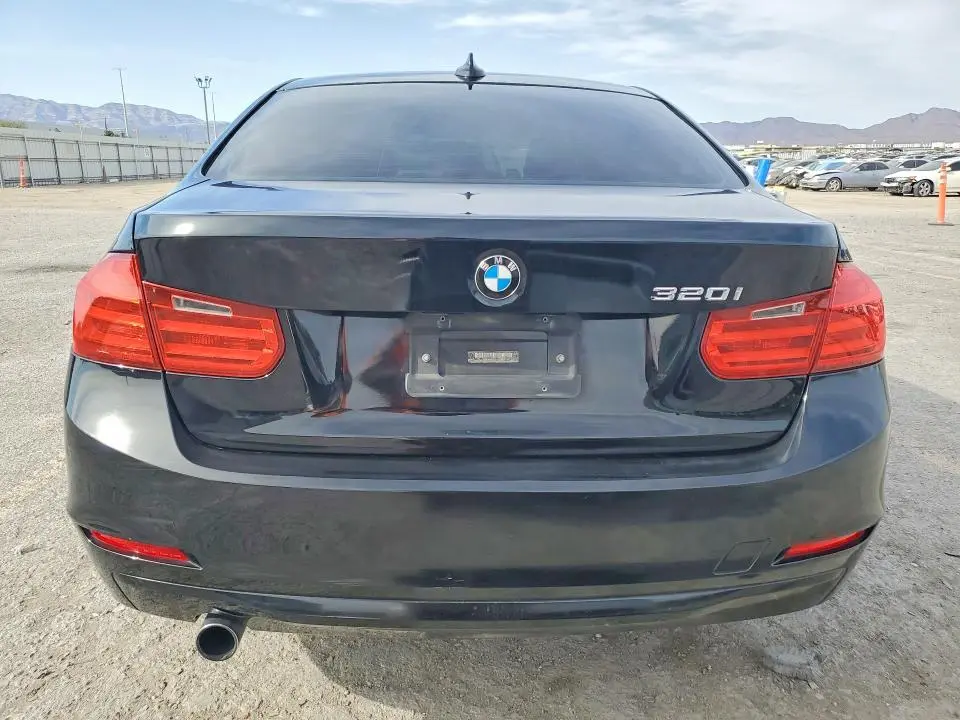 2013 BMW 320 I  