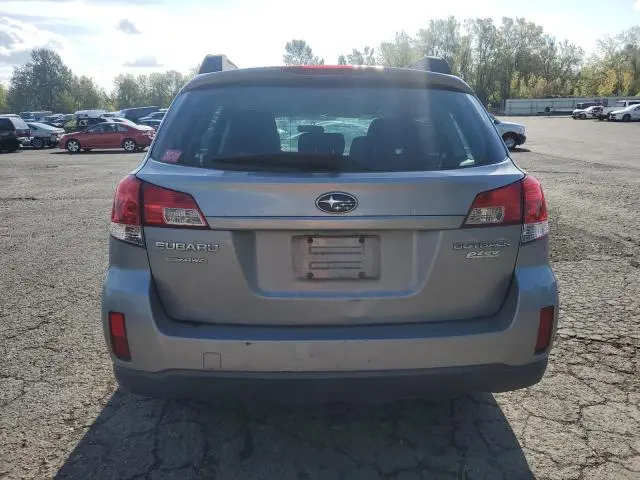 2010 SUBARU OUTBACK 2.5I  