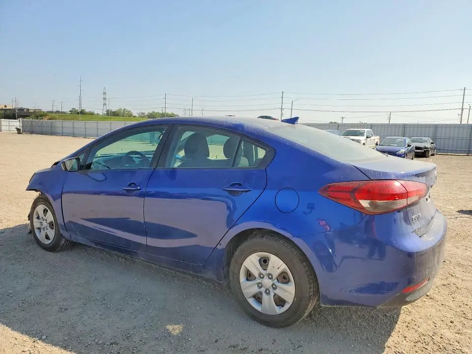 2018 KIA FORTE LX  