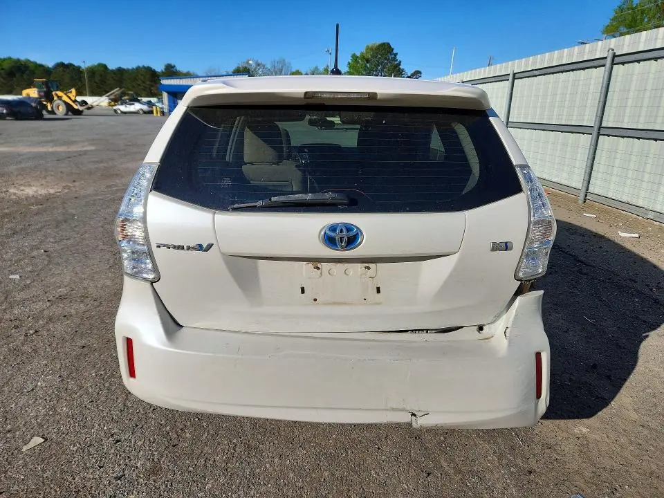 2013 TOYOTA PRIUS V TWO  