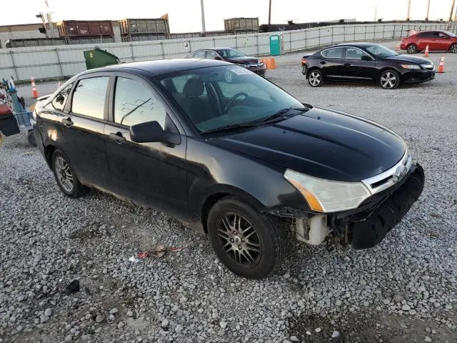 2010 FORD FOCUS SE  
