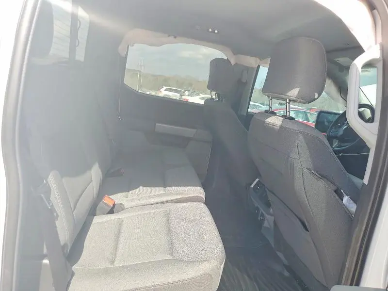 2025 FORD F150 XLT  