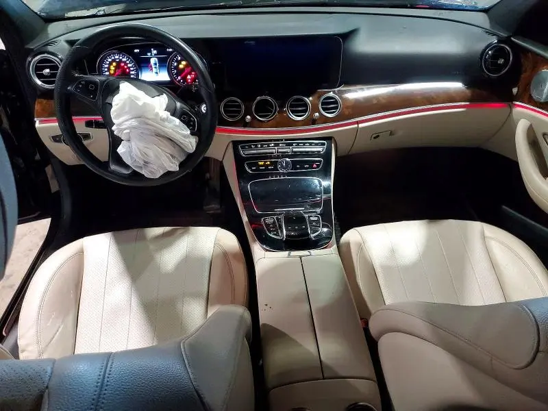 2017 MERCEDES-BENZ E 300 4MATIC  