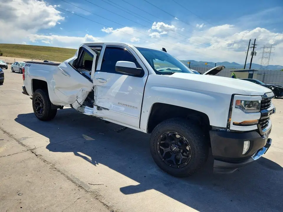 2018 CHEVROLET SILVERADO K1500 LT  
