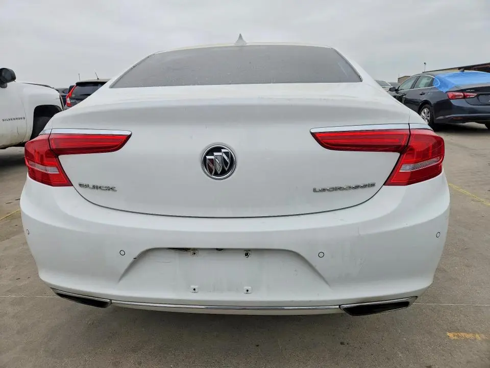 2017 BUICK LACROSSE ESSENCE  