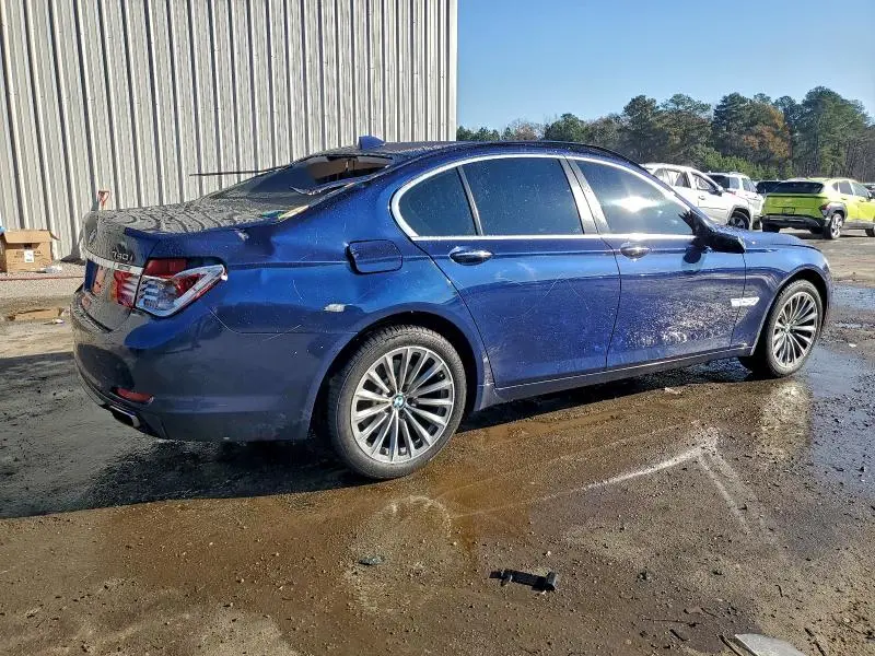 2012 BMW 740 I  
