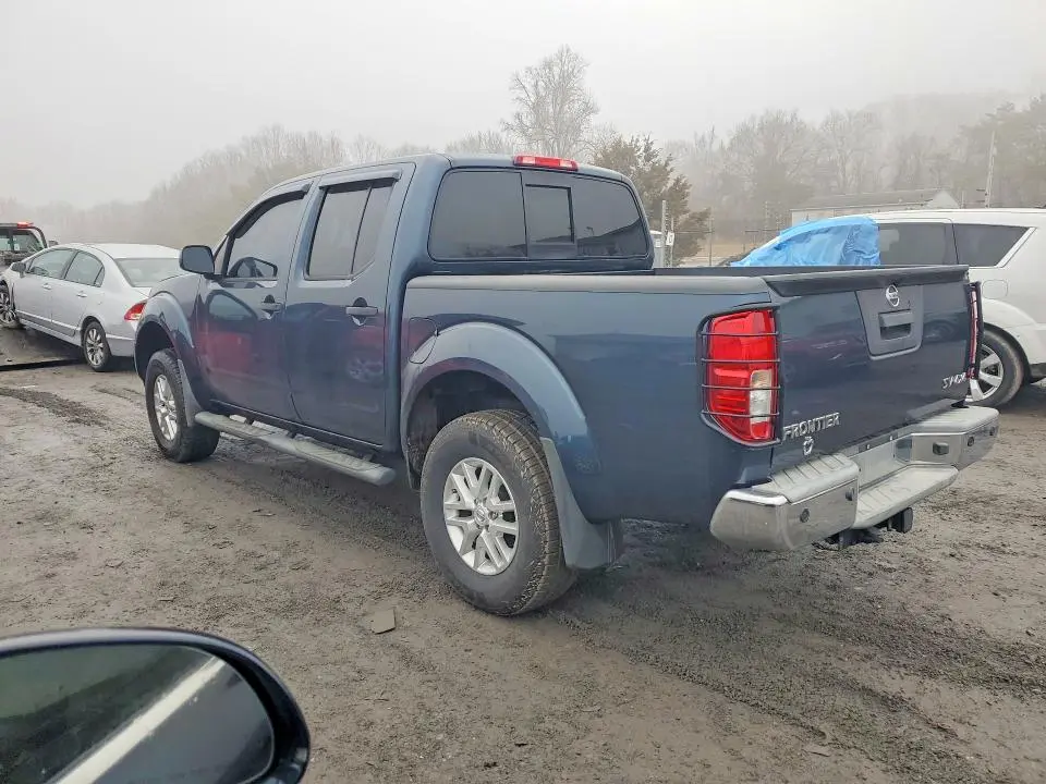 2015 NISSAN FRONTIER S  