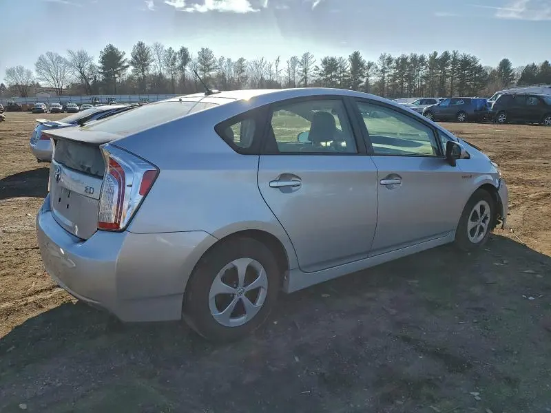 2012 TOYOTA PRIUS   