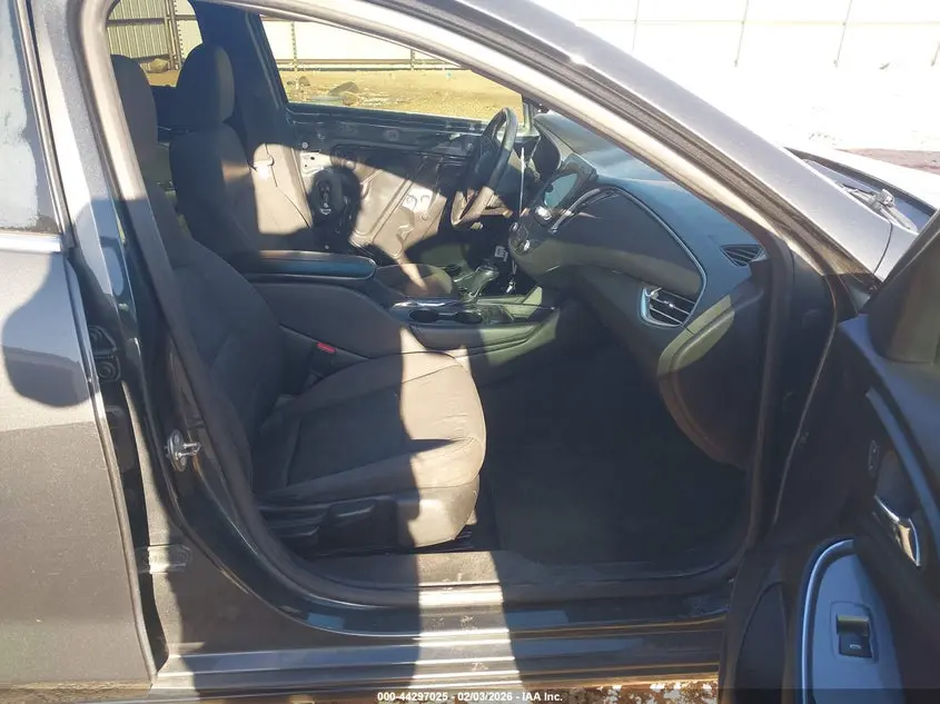 2017 CHEVROLET MALIBU 1LT