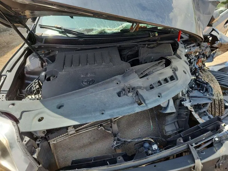 2018 TOYOTA AVALON XLE  