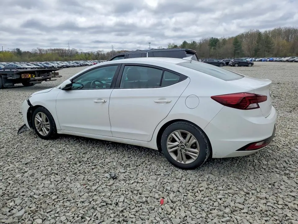 2019 HYUNDAI ELANTRA SEL  