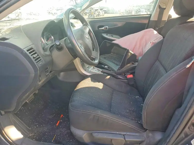 2013 TOYOTA COROLLA S  