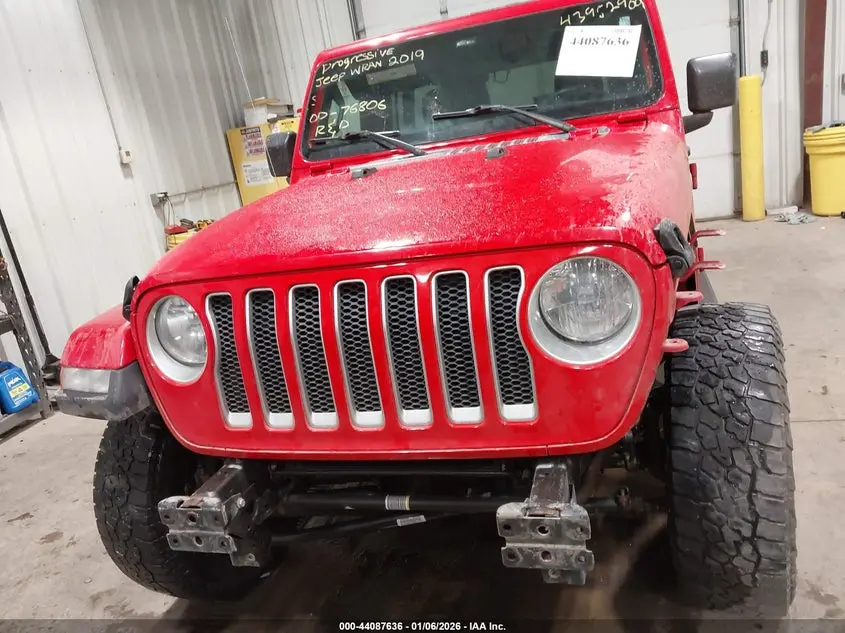2019 JEEP WRANGLER UNLIMITED SAHARA 4X4