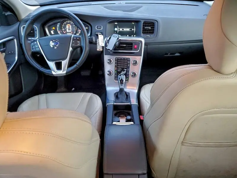 2017 VOLVO S60 DYNAMIC  