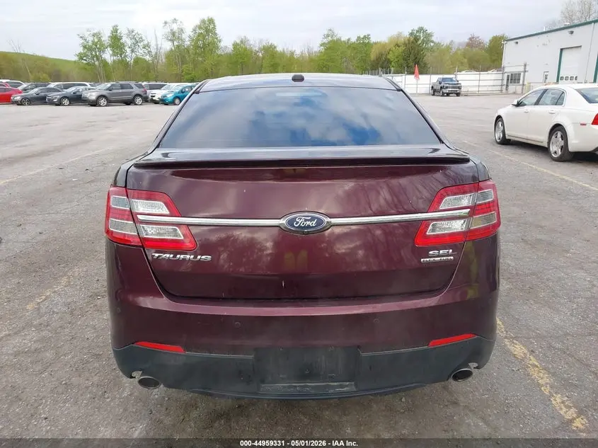 2018 FORD TAURUS SEL